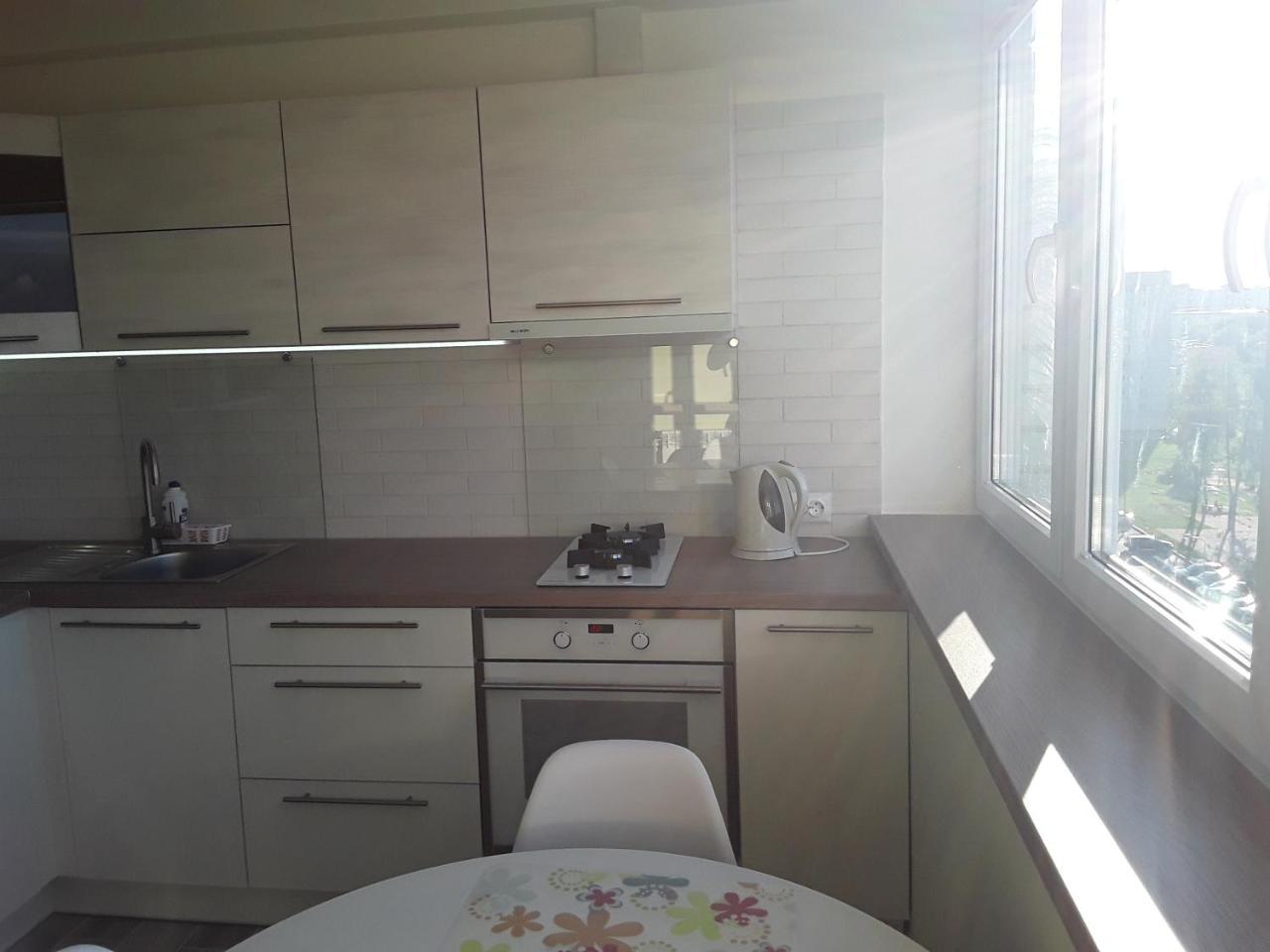 Lbe Apartments ナルヴァ エクステリア 写真
