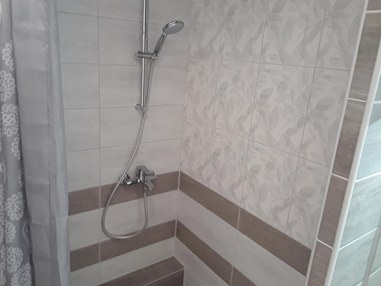 Lbe Apartments ナルヴァ エクステリア 写真